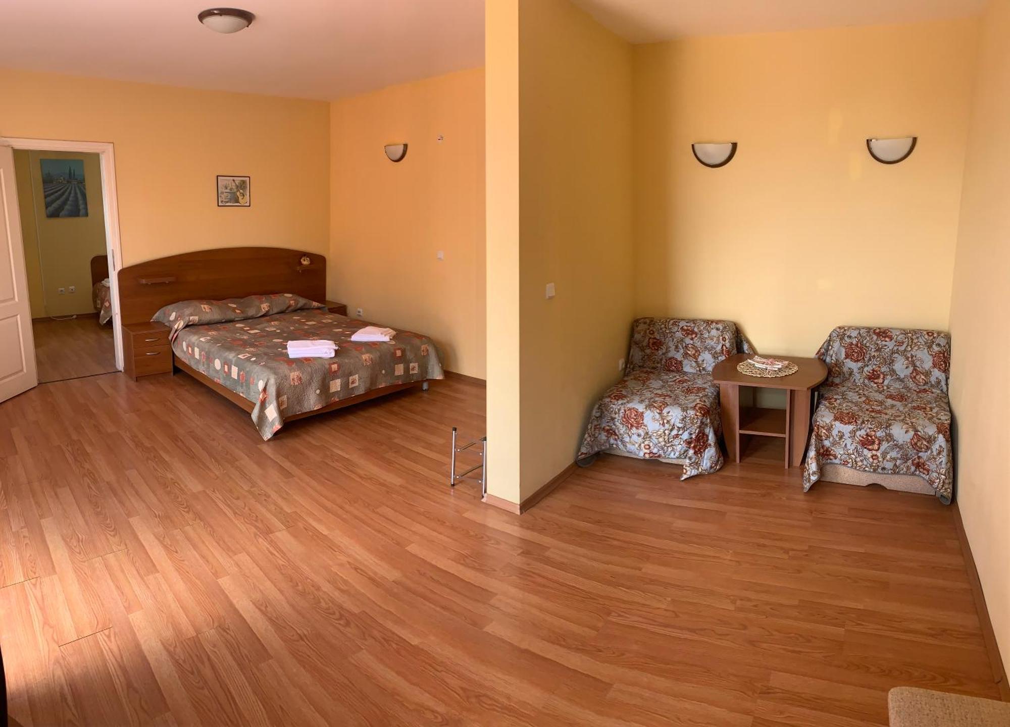 בלצ'יק Sea Square Hotel מראה חיצוני תמונה