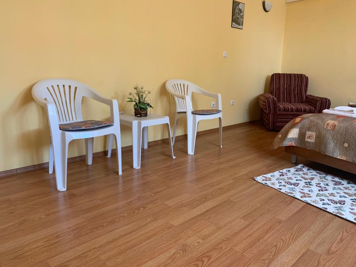 בלצ'יק Sea Square Hotel מראה חיצוני תמונה