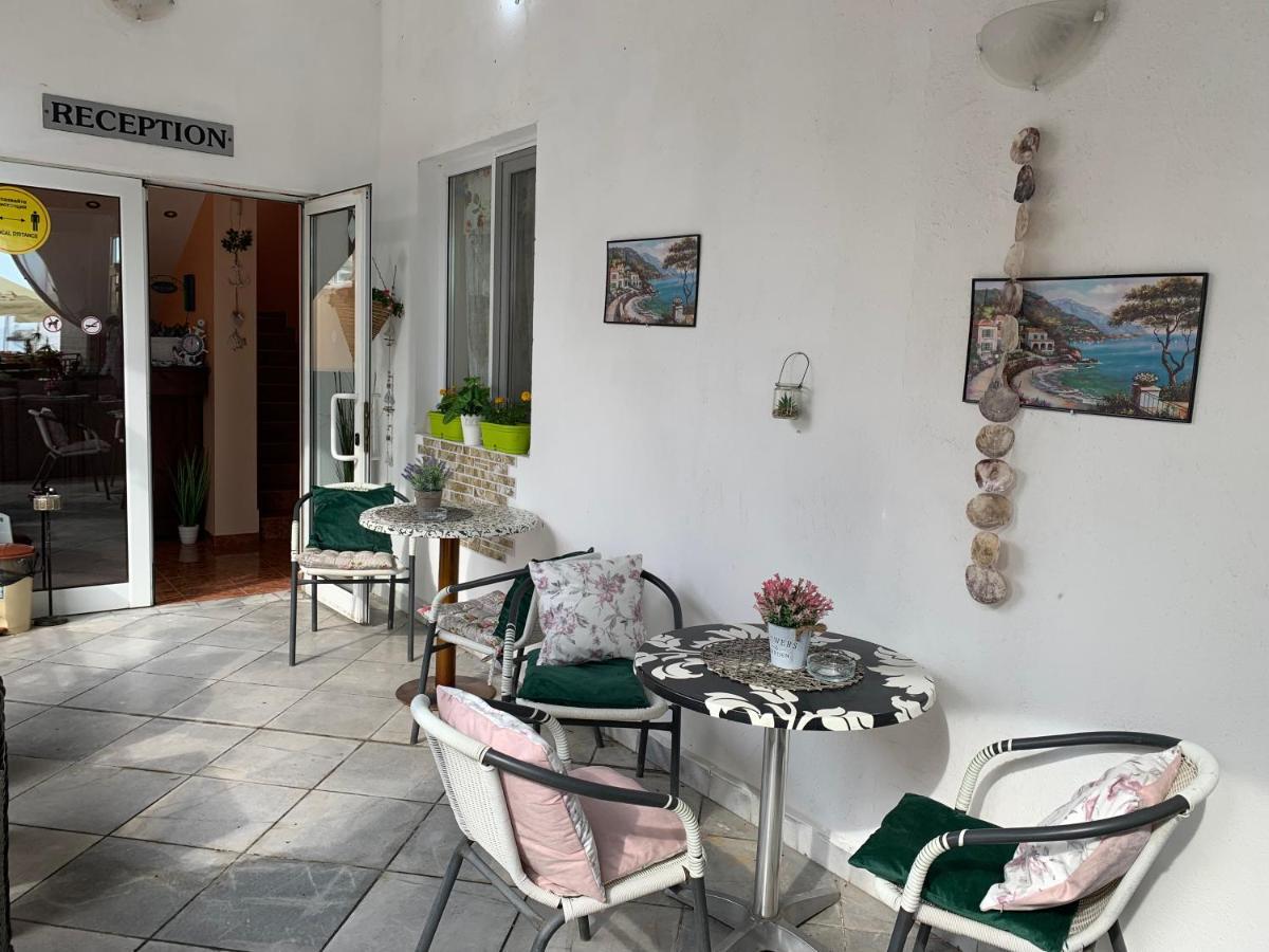בלצ'יק Sea Square Hotel מראה חיצוני תמונה